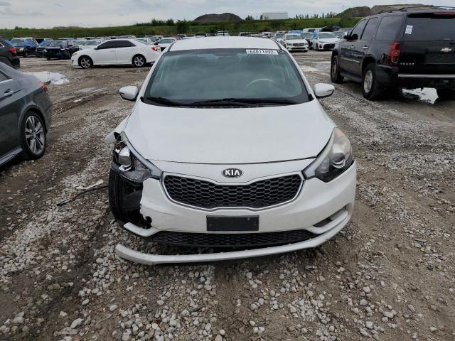 Photo 9 from auction – 2016 KIA FORTE LX with VIN KNAFK5A81G5644090