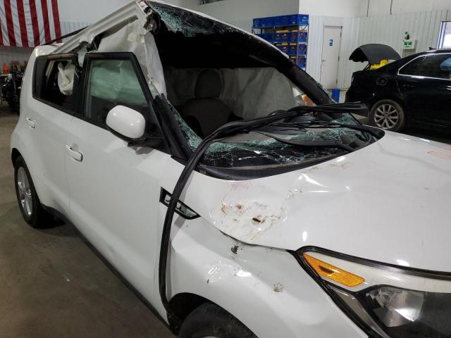 Photo 9 from auction – 2015 KIA SOUL with VIN KNDJN2A23F7795546