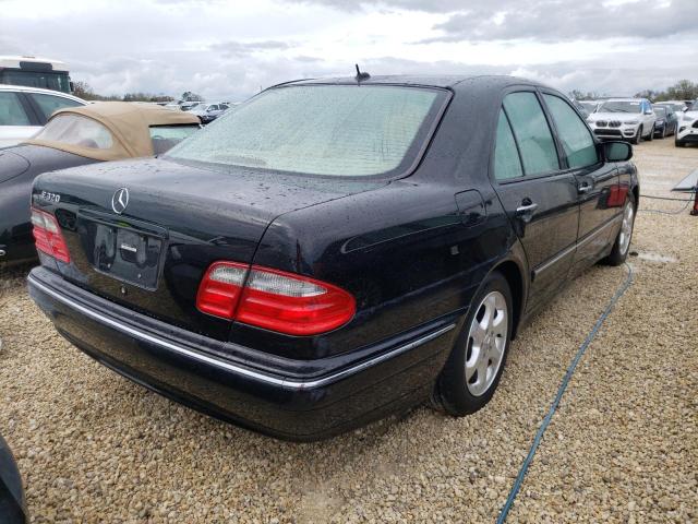 Photo 4 from auction – 2002 MERCEDES-BENZ E 320 with VIN WDBJF65J32B453042