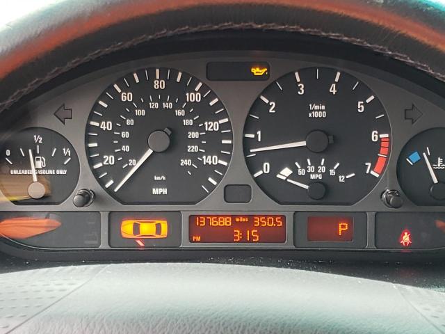 Photo 8 from auction – 2001 BMW 3 SERIES with VIN WBAAV33411EE77997