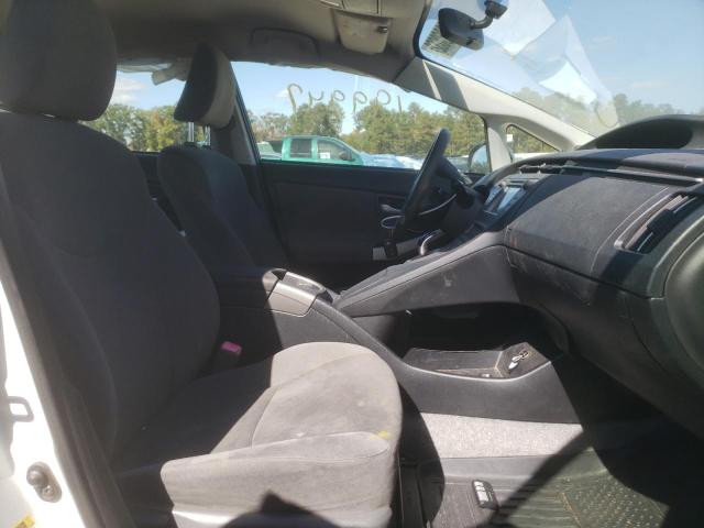 Photo 5 from auction – 2013 TOYOTA PRIUS with VIN JTDKN3DU2D1680122