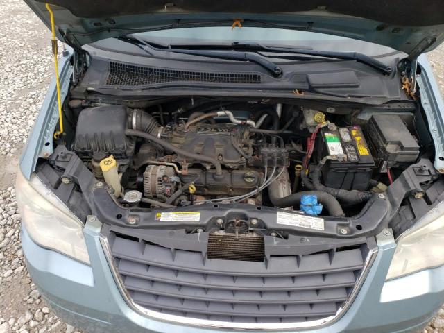 Photo 7 from auction – 2008 CHRYSLER TOWN & COU with VIN 2A8HR44H48R621977