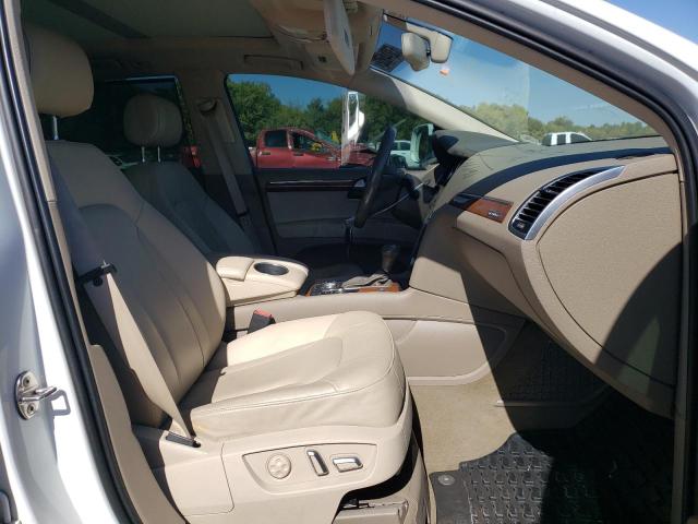 Photo 5 from auction – 2015 AUDI Q7 TDI PRE with VIN WA1LMAFE4FD007006