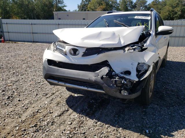 Photo 9 from auction – 2015 TOYOTA RAV4-EV with VIN JTMWFREV4FJ043356