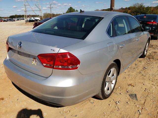 Photo 4 from auction – 2014 VOLKSWAGEN PASSAT S with VIN 1VWAS7A30EC047404