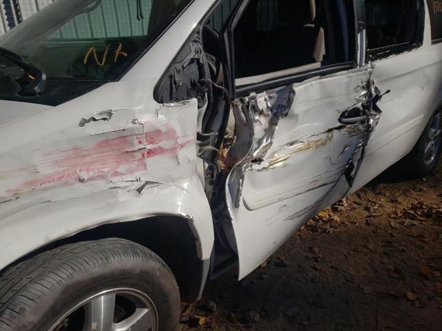 Photo 9 from auction – 2006 DODGE GRAND CARA with VIN 2D4GP44L66R621539