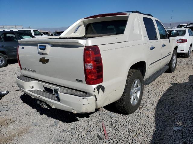 Photo 4 from auction – 2011 CHEVROLET AVALANCHE with VIN 3GNTKGE37BG238470