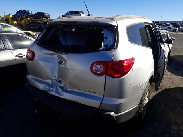 Photo 4 from auction – 2010 CHEVROLET TRAVERSE L with VIN 1GNLRFED0AS127393