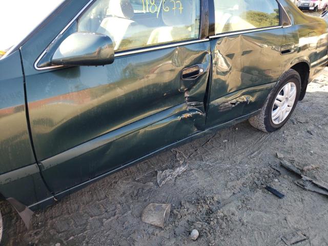 Photo 9 from auction – 2001 TOYOTA CAMRY CE with VIN 4T1BG22K01U073969