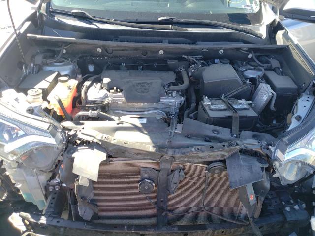 Photo 7 from auction – 2016 TOYOTA RAV4 XLE with VIN 2T3RFREV4GW450660