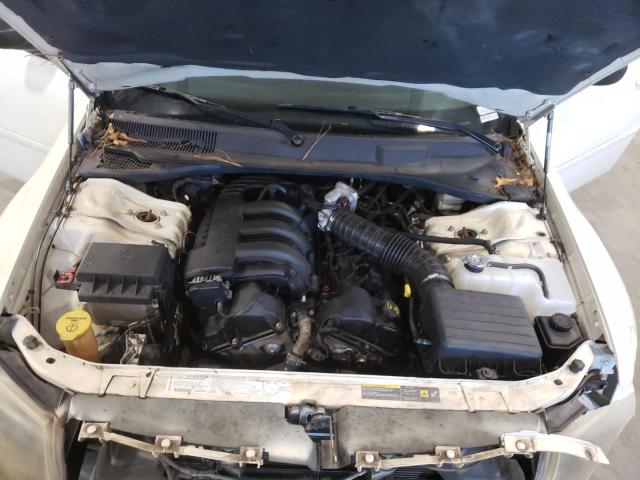 Photo 7 from auction – 2005 DODGE MAGNUM SE with VIN 2D4FV48T25H549867