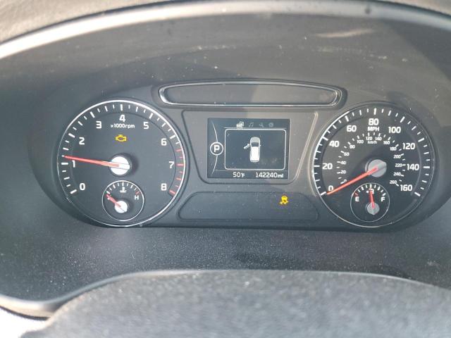 Photo 8 from auction – 2016 KIA SORENTO LX with VIN 5XYPG4A32GG030292