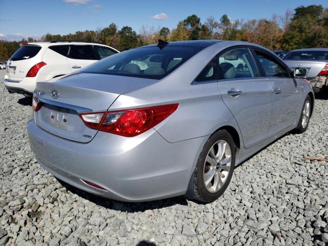 Photo 4 from auction – 2012 HYUNDAI SONATA SE with VIN 5NPEC4AC0CH355755