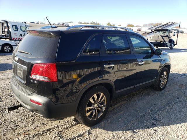Photo 4 from auction – 2011 KIA SORENTO EX with VIN 5XYKUDA22BG124093