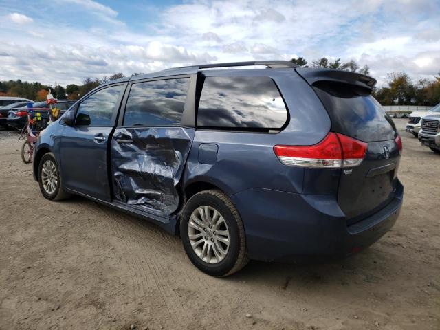 Photo 3 from auction – 2014 TOYOTA SIENNA XLE with VIN 5TDYK3DC7ES524964
