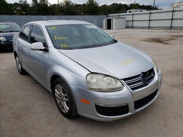Photo 1 from auction – 2007 VOLKSWAGEN JETTA WOLF with VIN 3VWEG71K77M074613