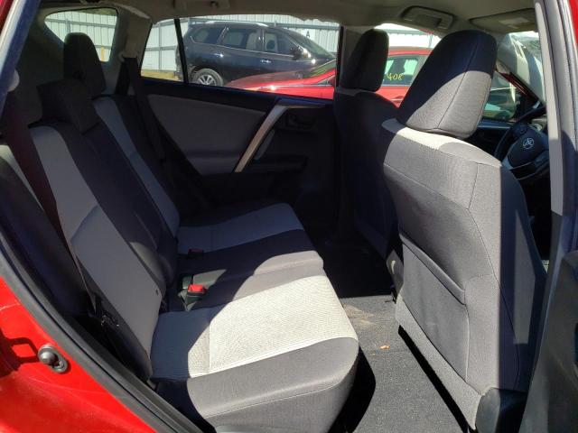 Photo 6 from auction – 2015 TOYOTA RAV4 LE with VIN JTMZFREV1FJ050553