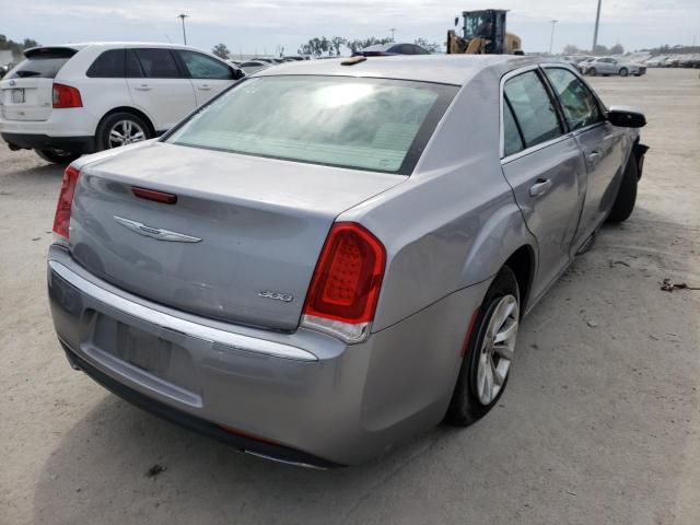Photo 4 from auction – 2015 CHRYSLER 300 LIMITE with VIN 2C3CCAAG2FH818389