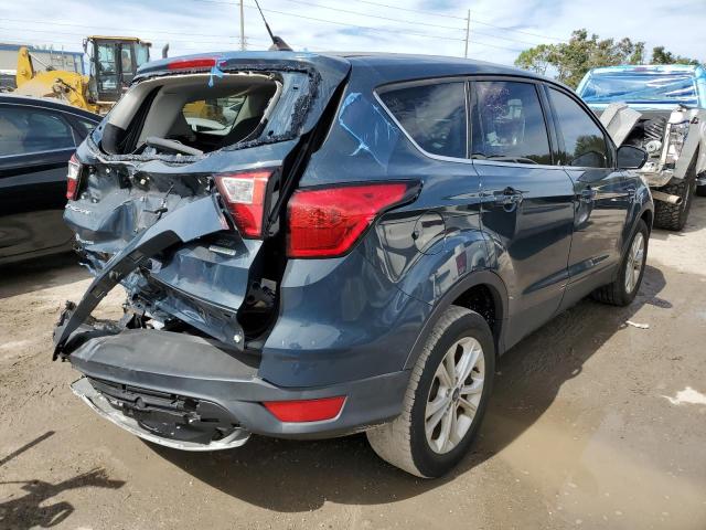 Photo 4 from auction – 2019 FORD ESCAPE SE with VIN 1FMCU0GD0KUC20336