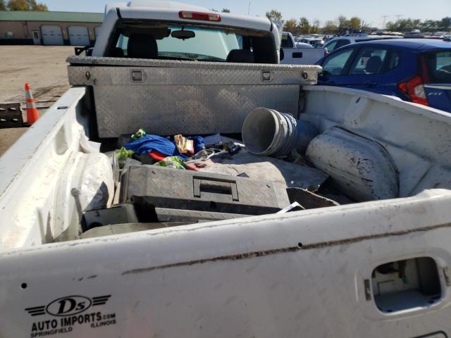 Photo 6 from auction – 2005 CHEVROLET SILVERADO with VIN 1GCEC14V35Z279357
