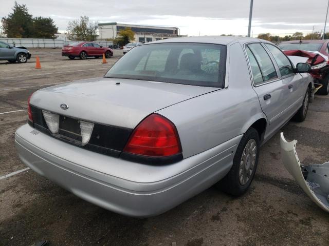 Photo 4 from auction – 2004 FORD CROWN VICT with VIN 2FAFP71W34X144379