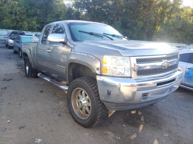 CHEVROLET SILVERADO 2013 with VIN 1GCRKSE72DZ133752 - Photo from auction