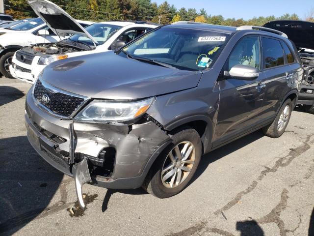 Photo 2 from auction – 2015 KIA SORENTO LX with VIN 5XYKT3A61FG599059