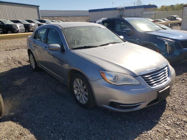 CHRYSLER 200 TOURIN 2013 with VIN 1C3CCBBB5DN672602 - Photo from auction