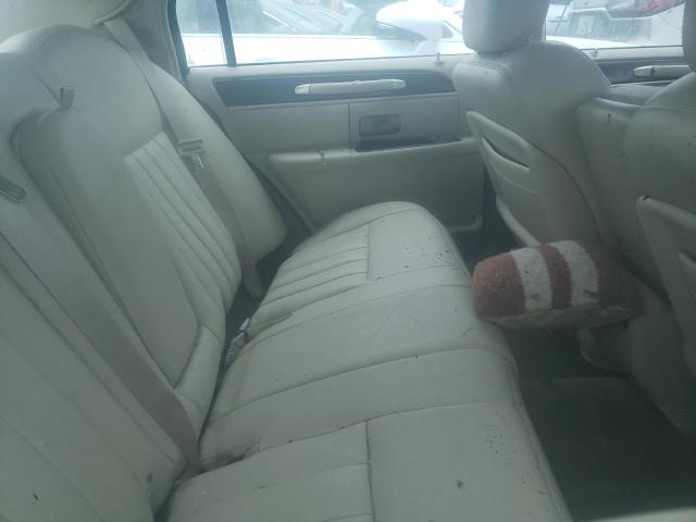 Photo 6 from auction – 2003 LINCOLN TOWN CAR E with VIN 1LNHM81W93Y656031