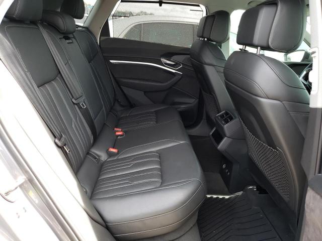 Photo 6 from auction – 2019 AUDI E-TRON PRE with VIN WA1VAAGE7KB017339