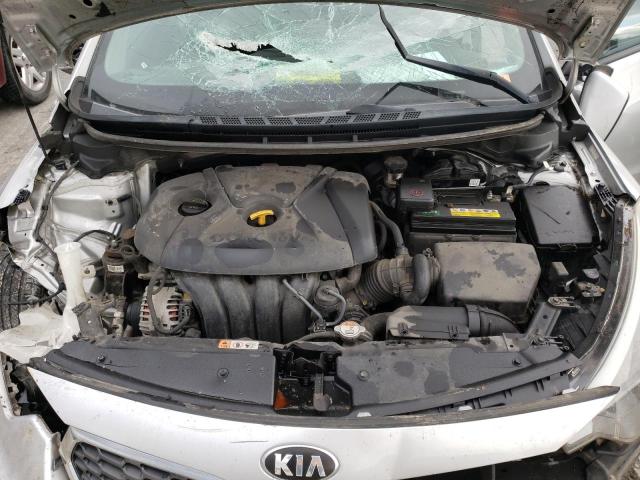 Photo 7 from auction – 2016 KIA FORTE LX with VIN KNAFK4A65G5465589