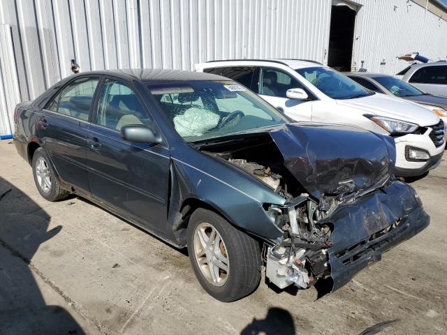 TOYOTA CAMRY LE 2002 with VIN 4T1BE32K42U564784 - Photo from auction