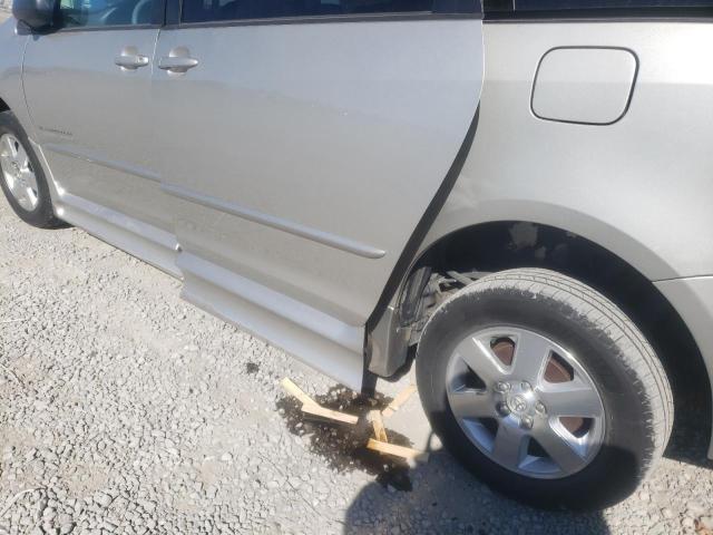 Photo 9 from auction – 2005 TOYOTA SIENNA CE with VIN 5TDZA23C75S253472