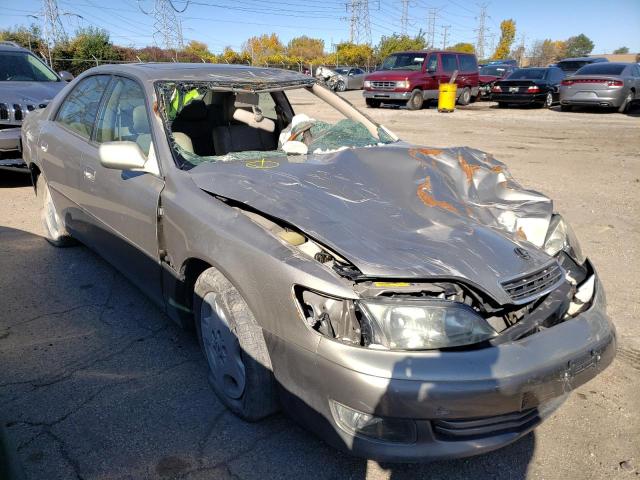 LEXUS ES 300 2000 with VIN JT8BF28G5Y0266287 - Photo from auction