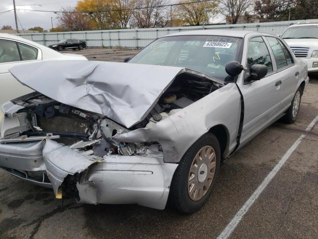 Photo 2 from auction – 2004 FORD CROWN VICT with VIN 2FAFP71W34X144379
