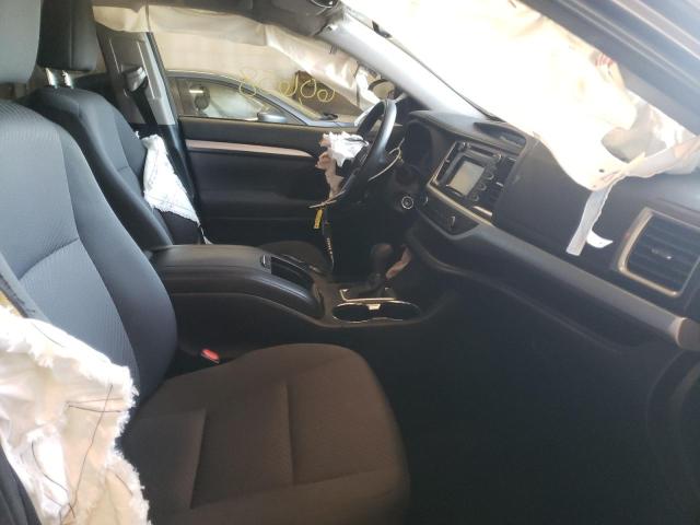 Photo 5 from auction – 2018 TOYOTA HIGHLANDER with VIN 5TDBZRFH0JS496433