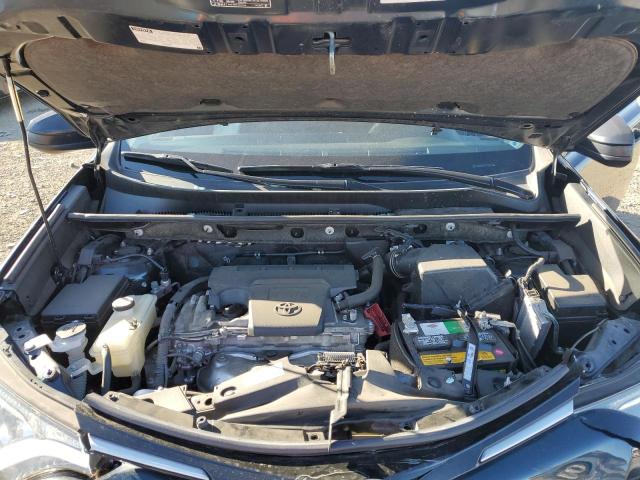 Photo 7 from auction – 2017 TOYOTA RAV4 LE with VIN JTMZFREV0HJ113774