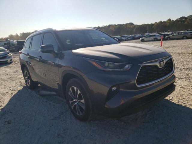 TOYOTA HIGHLANDER 2021 with VIN 5TDGZRAH9MS536509 - Photo from auction
