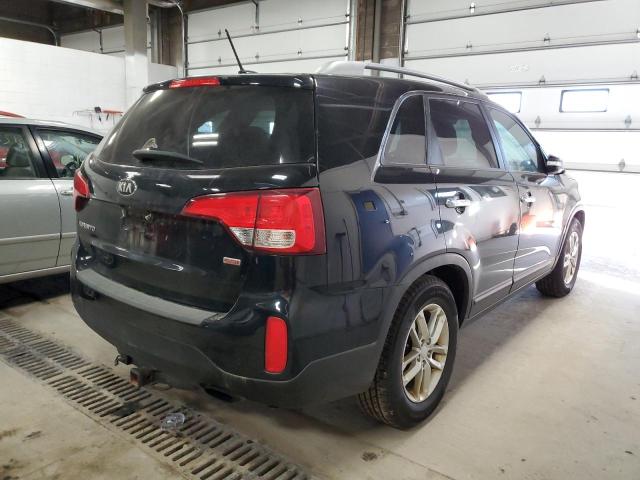 Photo 4 from auction – 2014 KIA SORENTO LX with VIN 5XYKT3A65EG438700