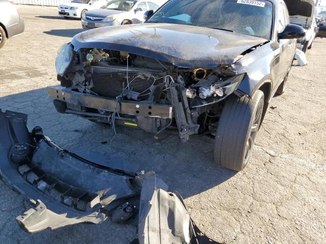 صورة رقم 9 من المزاد - 2003 INFINITI FX35 مع VIN JNRAS08U83X002001