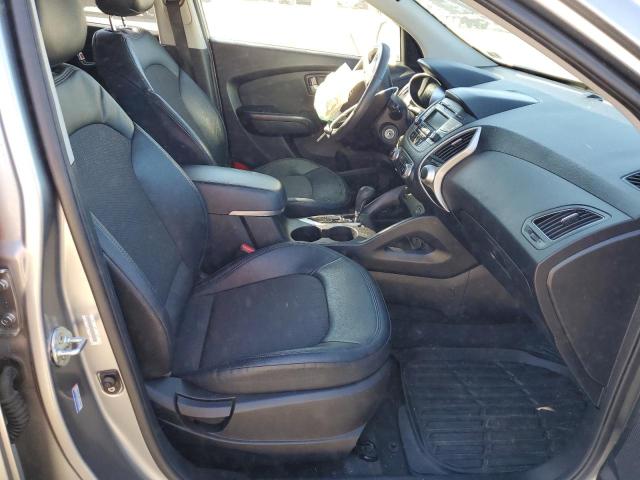 Photo 5 from auction – 2012 HYUNDAI TUCSON GLS with VIN KM8JUCAC9CU472936