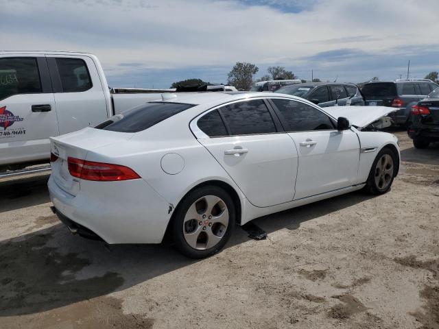 Photo 4 from auction – 2017 JAGUAR XE with VIN SAJAR4BG1HA960236