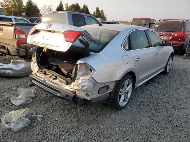Photo 4 from auction – 2014 VOLKSWAGEN PASSAT SEL with VIN 1VWCN7A37EC094008