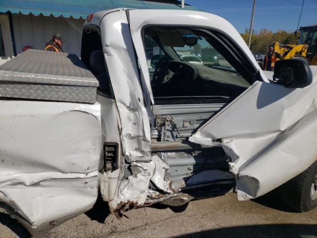 Photo 9 from auction – 2005 CHEVROLET SILVERADO with VIN 1GCEC14V35Z279357