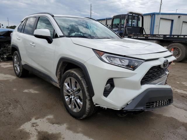 TOYOTA RAV4 XLE P 2021 with VIN 2T3C1RFV2MW156544 - Photo from auction