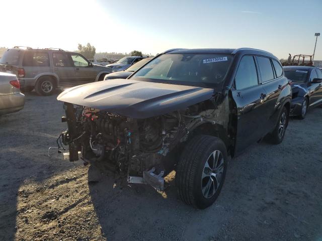 Photo 2 from auction – 2020 TOYOTA HIGHLANDER with VIN 5TDHBRCH0LS505315