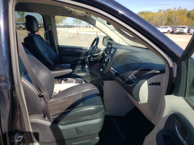 Photo 5 from auction – 2011 CHRYSLER TOWN & COU with VIN 2A4RR8DG0BR604931