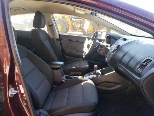 Photo 5 from auction – 2017 KIA FORTE LX with VIN 3KPFK4A78HE046945