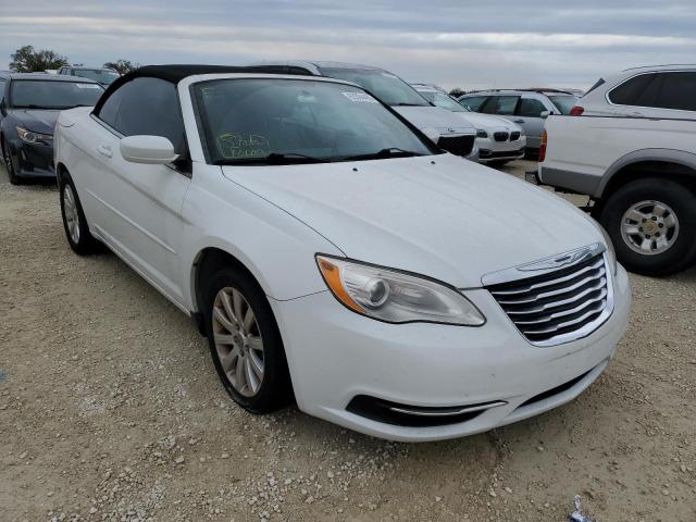 CHRYSLER 200 TOURIN 2014 with VIN 1C3BCBEG7EN131166 - Photo from auction