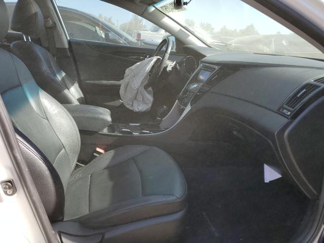 Photo 5 from auction – 2011 HYUNDAI SONATA SE with VIN 5NPEC4AB9BH252193
